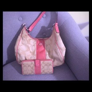 Coach purse and wallet